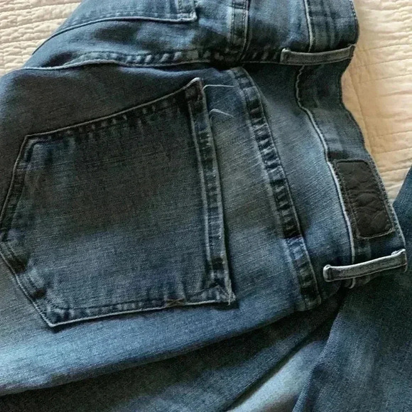 Express - Picture 4 of 4